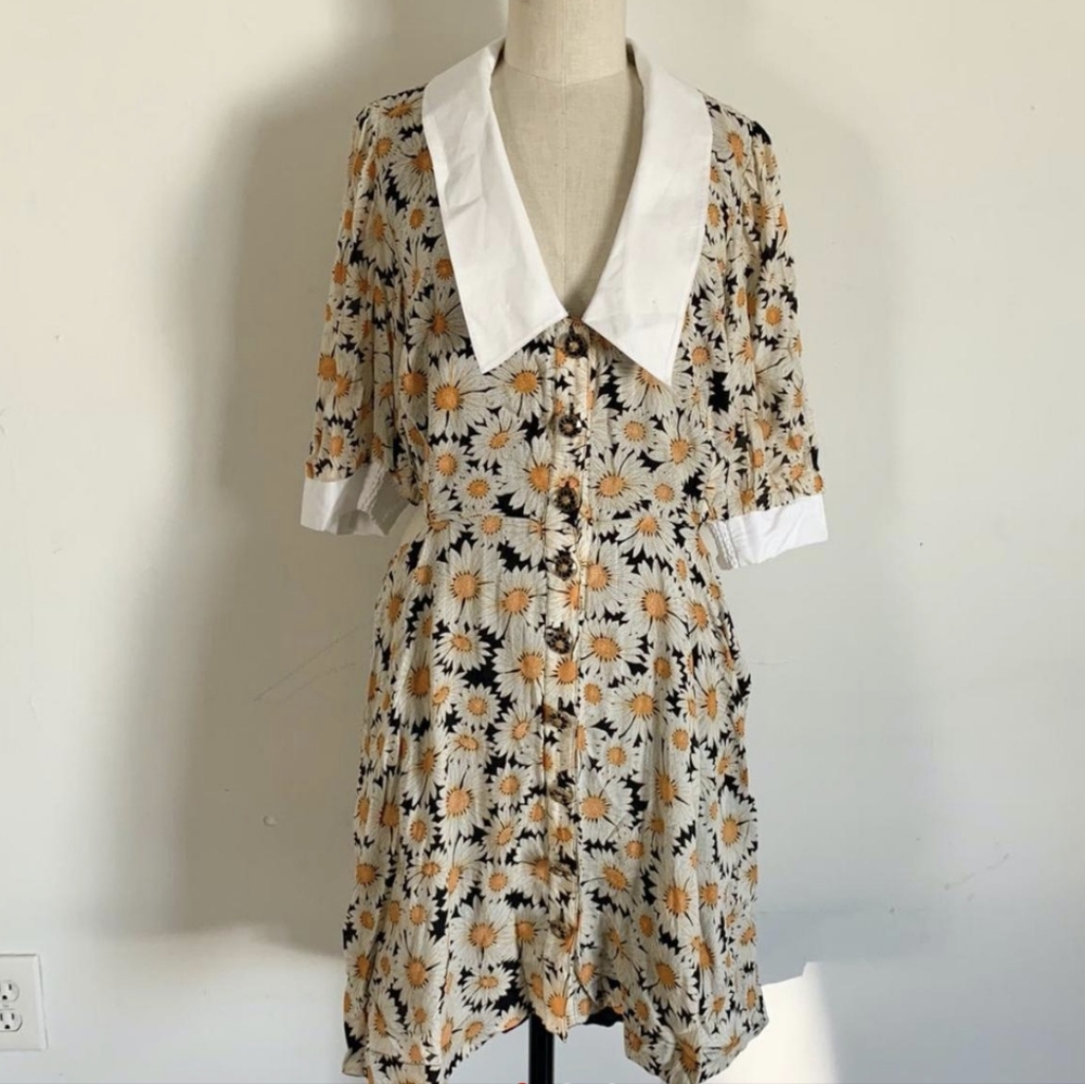 Anthropologie Maeve daisy dress